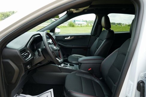 New 2025 Ford Escape ST-Line Elite image 13