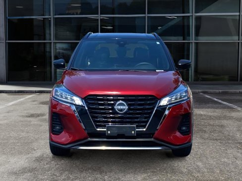Used 2023 Nissan Kicks SR image 5