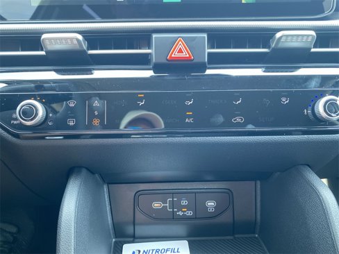 New 2026 Kia Sportage LX image 18