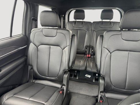 New 2025 Jeep Grand Cherokee L Limited w/ Luxury Tech Group II image 13