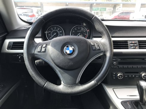 Used 2007 BMW 328i Coupe image 17