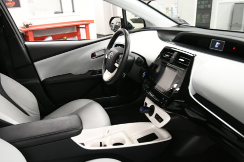Used 2016 Toyota Prius Three Touring image 27