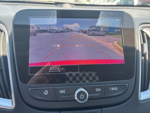 Certified 2025 Chevrolet Malibu LT w/ Sport Edition image 17