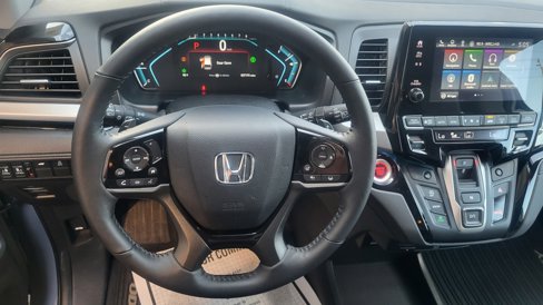 Used 2023 Honda Odyssey Touring image 28