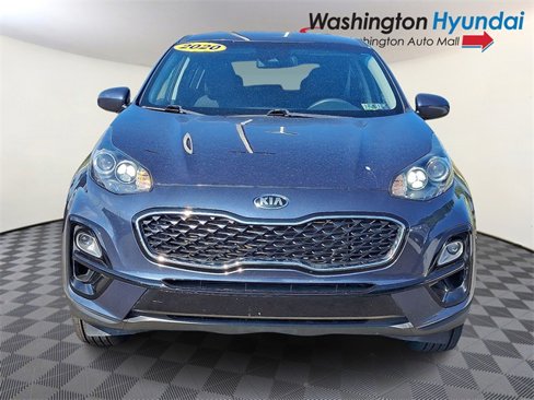 Used 2020 Kia Sportage LX image 2