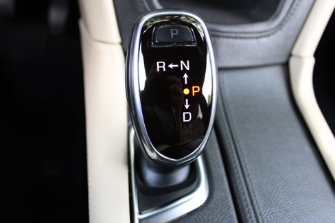 Used 2018 Cadillac XT5 Luxury w/ Driver Awareness Package image 33