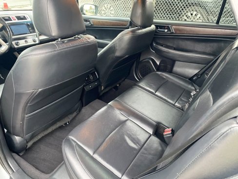 Used 2015 Subaru Outback 2.5i Limited image 12