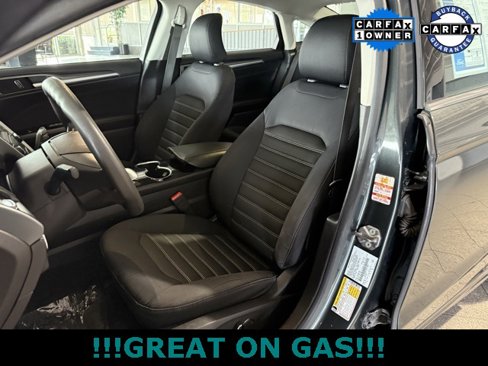 Used 2015 Ford Fusion SE image 13