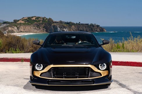 Used 2024 Aston Martin Valour image 18