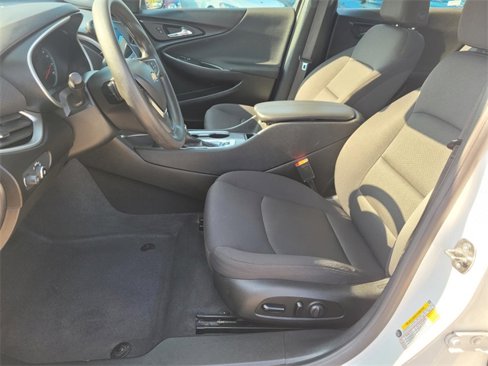 Used 2023 Chevrolet Malibu LT image 16