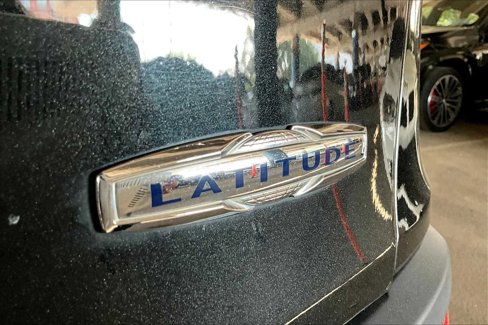 Used 2015 Jeep Cherokee Latitude image 9