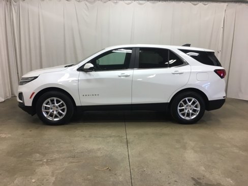 Used 2024 Chevrolet Equinox LT image 7