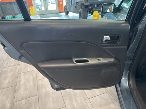 Used 2011 Ford Fusion SEL w/ 302A Rapid Spec Order Code image 28
