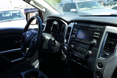 Used 2017 Nissan Titan SV w/ All Weather Package (L93) image 17