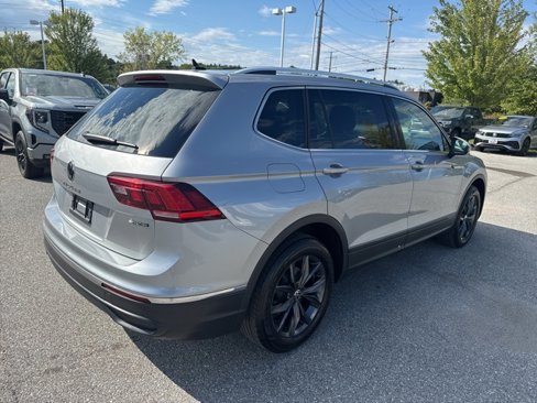 Used 2022 Volkswagen Tiguan SE image 6