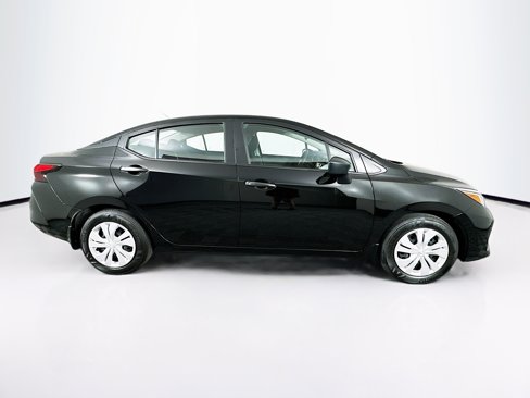 Used 2024 Nissan Versa S w/ Trunk Package image 10