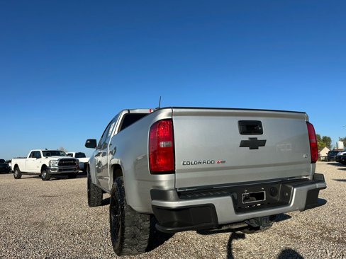 Used 2018 Chevrolet Colorado LT w/ LT Convenience Package image 8