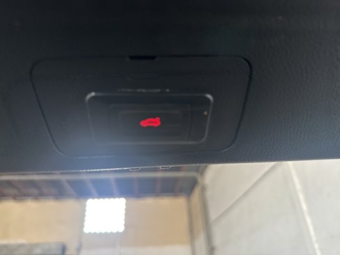 Used 2019 Toyota RAV4 LE image 25