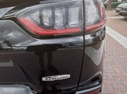 Used 2019 Jeep Cherokee Latitude w/ Cold Weather Group image 44