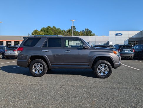 Used 2012 Toyota 4Runner SR5 image 2
