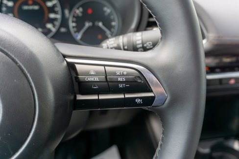 Used 2024 MAZDA MAZDA3 s image 24