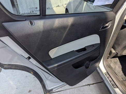 Used 2012 Chevrolet Equinox LT image 17