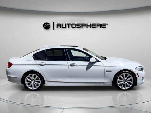 Used 2011 BMW 535i Sedan image 10