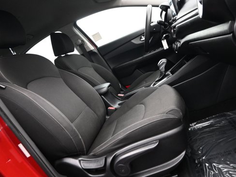 Used 2020 Kia Forte LXS image 13