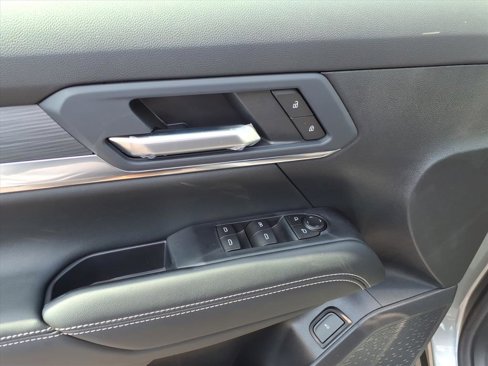 New 2026 GMC Terrain Elevation w/ Elevation Premium Package image 11