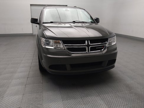 Used 2020 Dodge Journey SE w/ SE Popular Equipment Group image 14