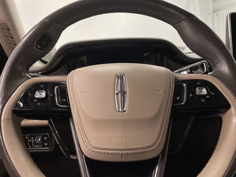 Used 2021 Lincoln Aviator Reserve image 19