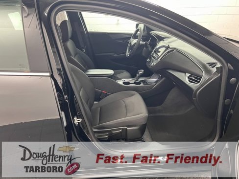 Used 2023 Chevrolet Malibu LT image 40