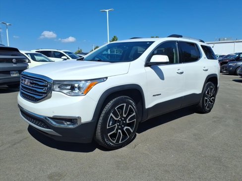 Used 2019 GMC Acadia SLT w/ LPO, Floor Liner Package image 3