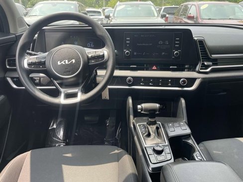 Used 2023 Kia Sportage LX image 15