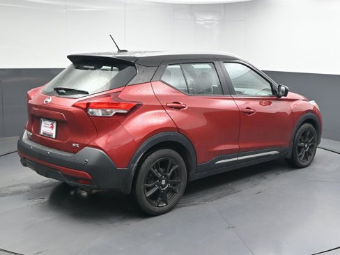 Used 2020 Nissan Kicks SR image 8