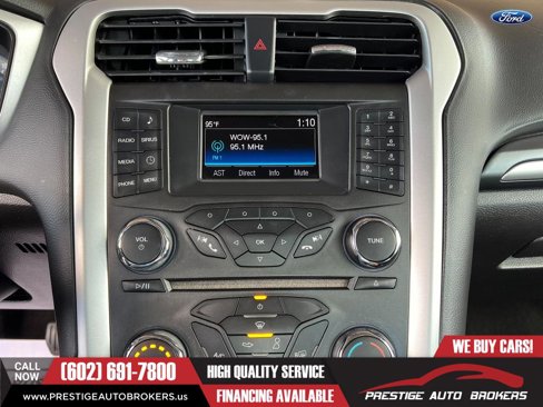 Used 2016 Ford Fusion SE image 29