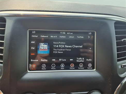 Used 2018 Jeep Grand Cherokee Laredo image 17