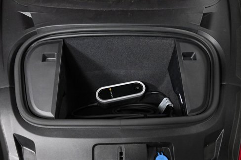 Certified 2020 Porsche Taycan 4S image 37