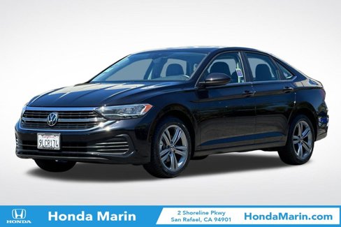 Used 2024 Volkswagen Jetta SE image 9