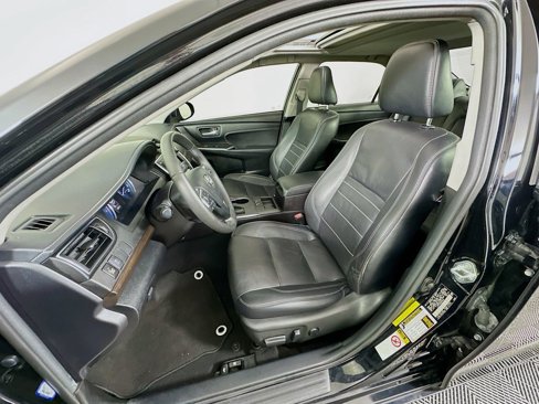 Used 2017 Toyota Camry XLE image 20