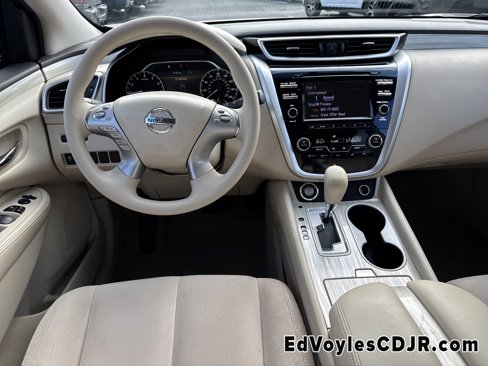 Used 2015 Nissan Murano S image 27
