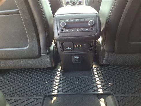 Used 2015 GMC Acadia Denali image 17