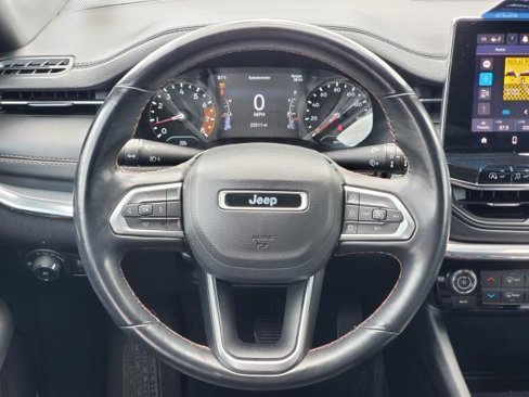 Used 2022 Jeep Compass Limited image 22