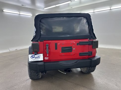 Used 2011 Jeep Wrangler Unlimited Sport w/ Connectivity Group image 10