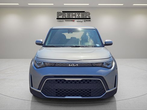 Used 2023 Kia Soul LX w/ Option Group 015 image 2
