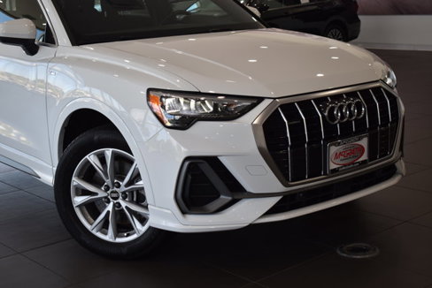Used 2022 Audi Q3 2.0T Premium image 5