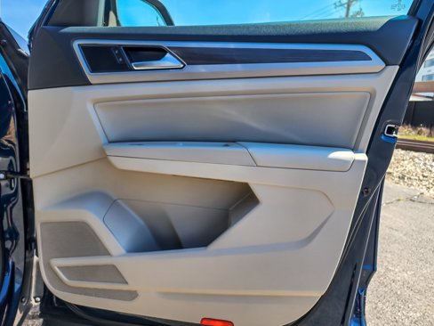 Used 2019 Volkswagen Atlas SE w/ Panoramic Sunroof Package image 22
