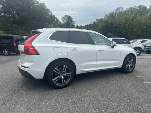 Used 2018 Volvo XC60 T5 Momentum w/ Advanced Package image 5