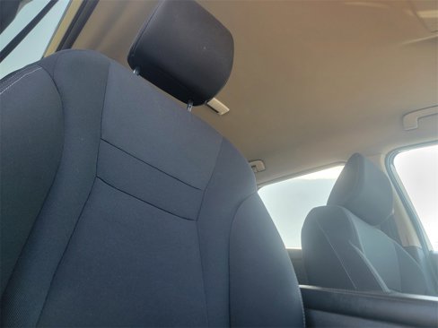 Used 2023 Nissan Rogue S image 23