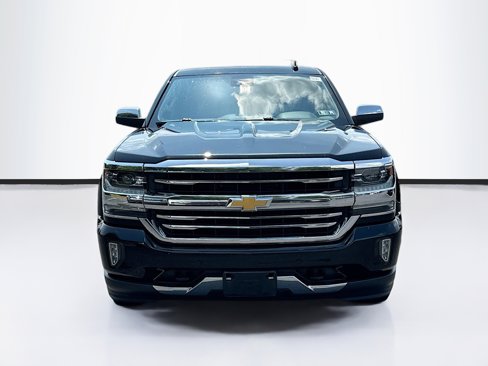 Used 2018 Chevrolet Silverado 1500 High Country image 2